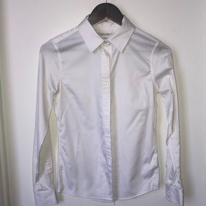 White dress shirt